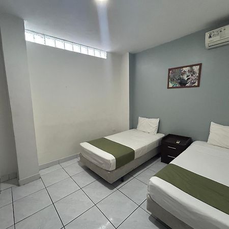 Departamentos De 2 Y 3 Habitaciones En El Centro De מנטה מראה חיצוני תמונה