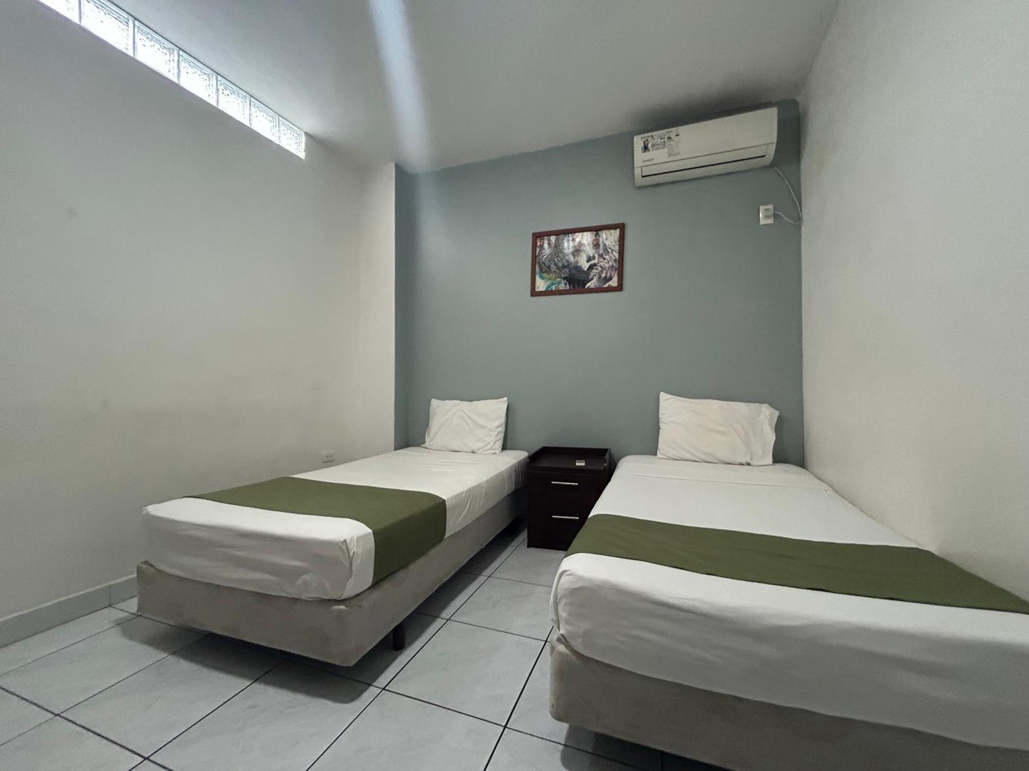 Departamentos De 2 Y 3 Habitaciones En El Centro De מנטה מראה חיצוני תמונה