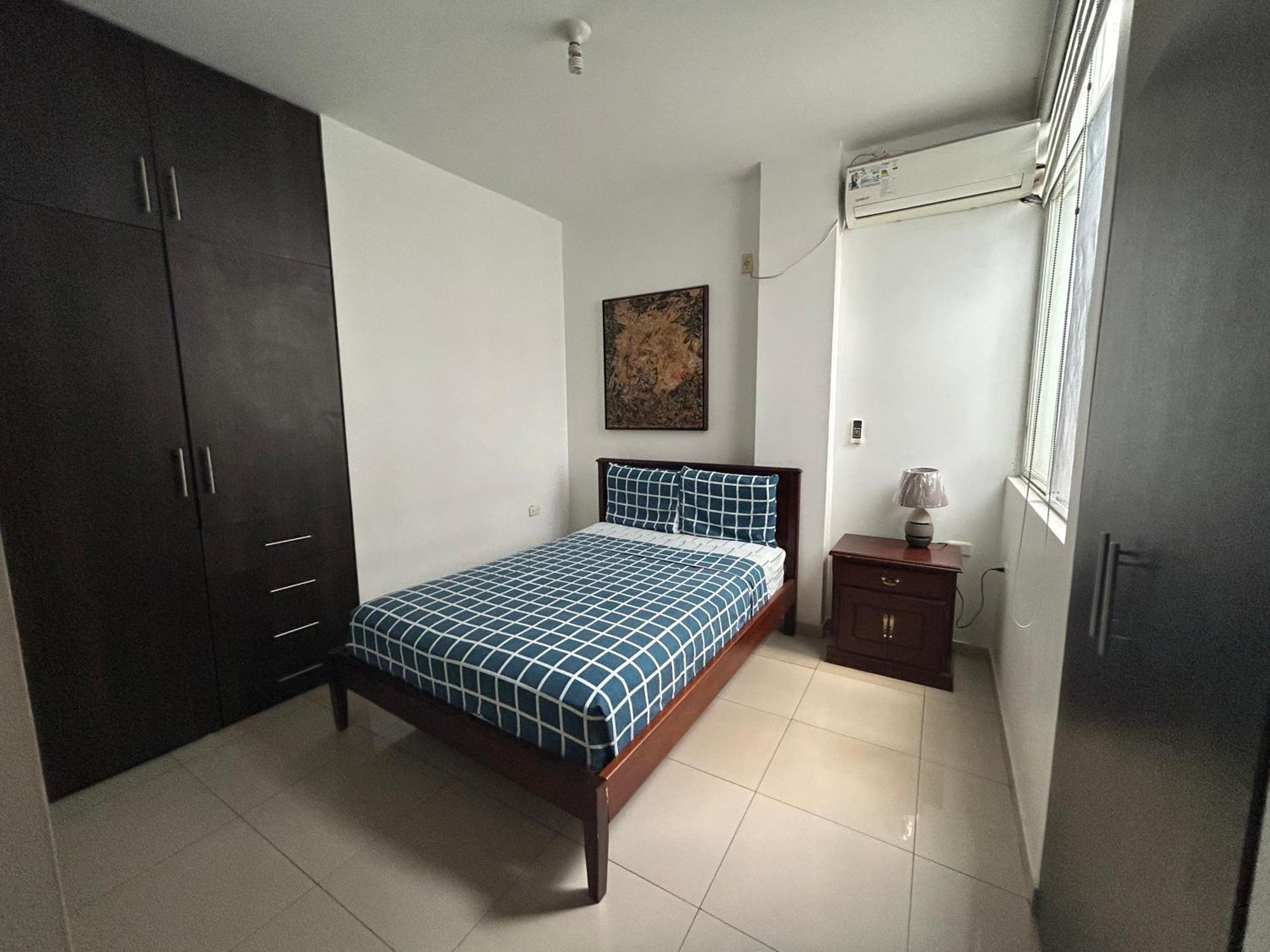 Departamentos De 2 Y 3 Habitaciones En El Centro De מנטה מראה חיצוני תמונה